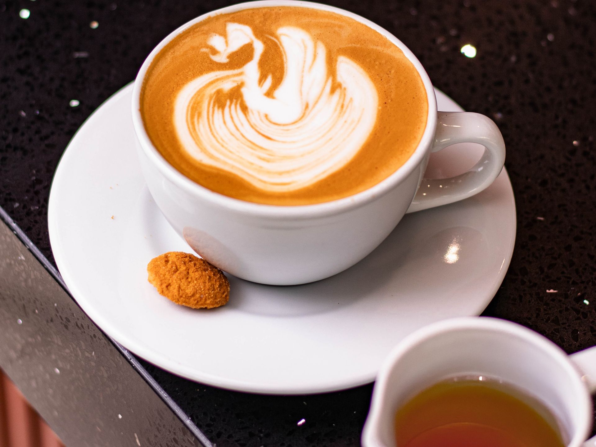 CAPPUCCINO HONEY (Cappuccino Honey)