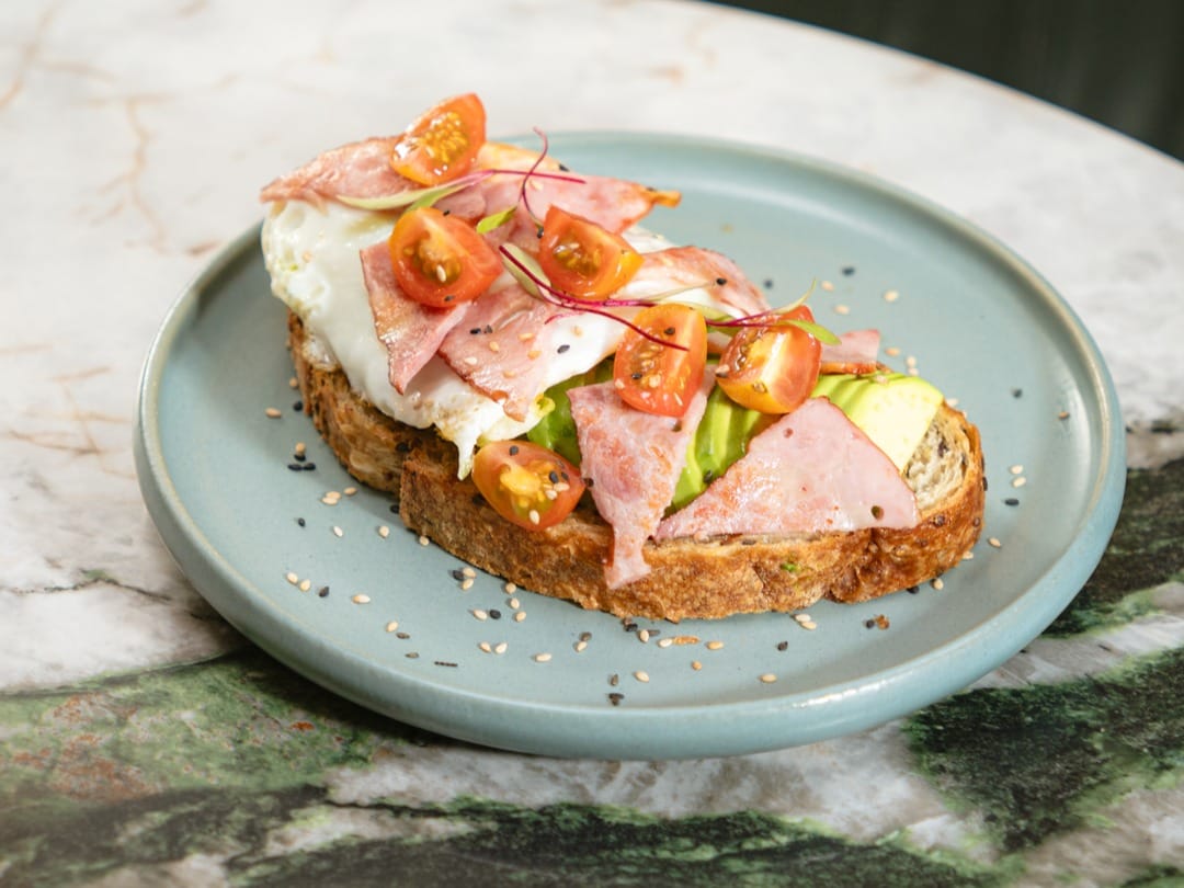TOSTADAS DE PALTA